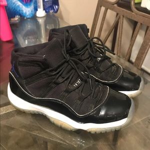 Space jams 11 6.5 Y